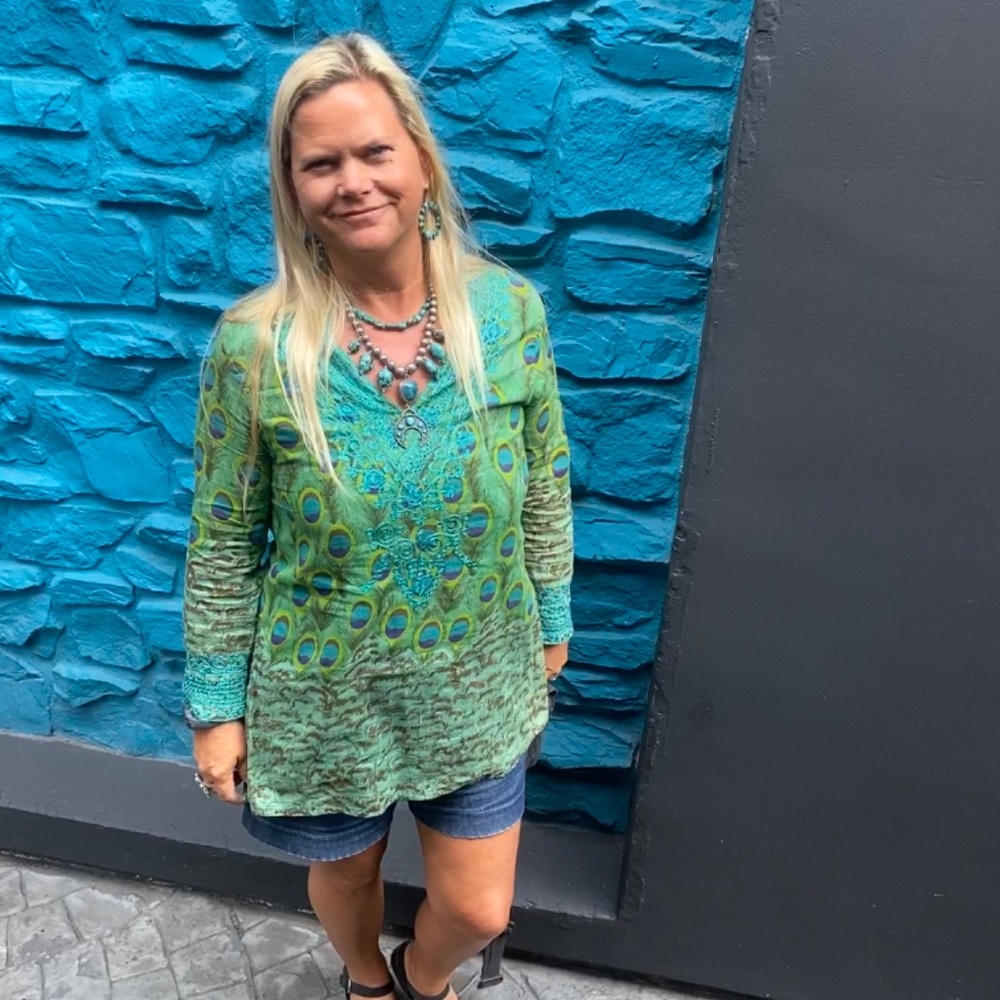 Blue & Green Women’s Sol Peacock Pattern Tunic